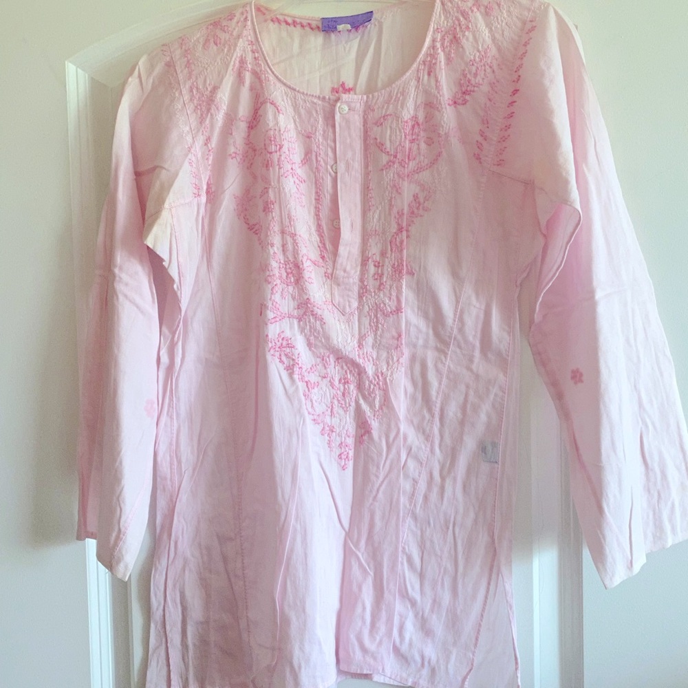 Calypso embroiled vneck blouse tunic